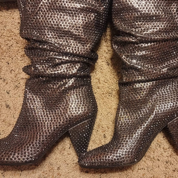 INC Gerii Pewter Rhinestone Slouchy Boots Sz. 11 - Picture 3 of 5